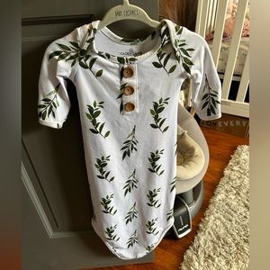 Caden Lane Knotted Gown